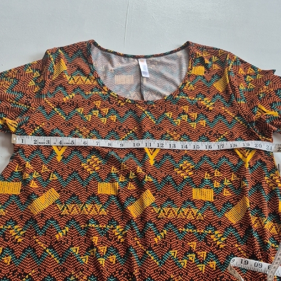 Vibrant And Bold Lularoe Perfect T - Picture 3 of 6